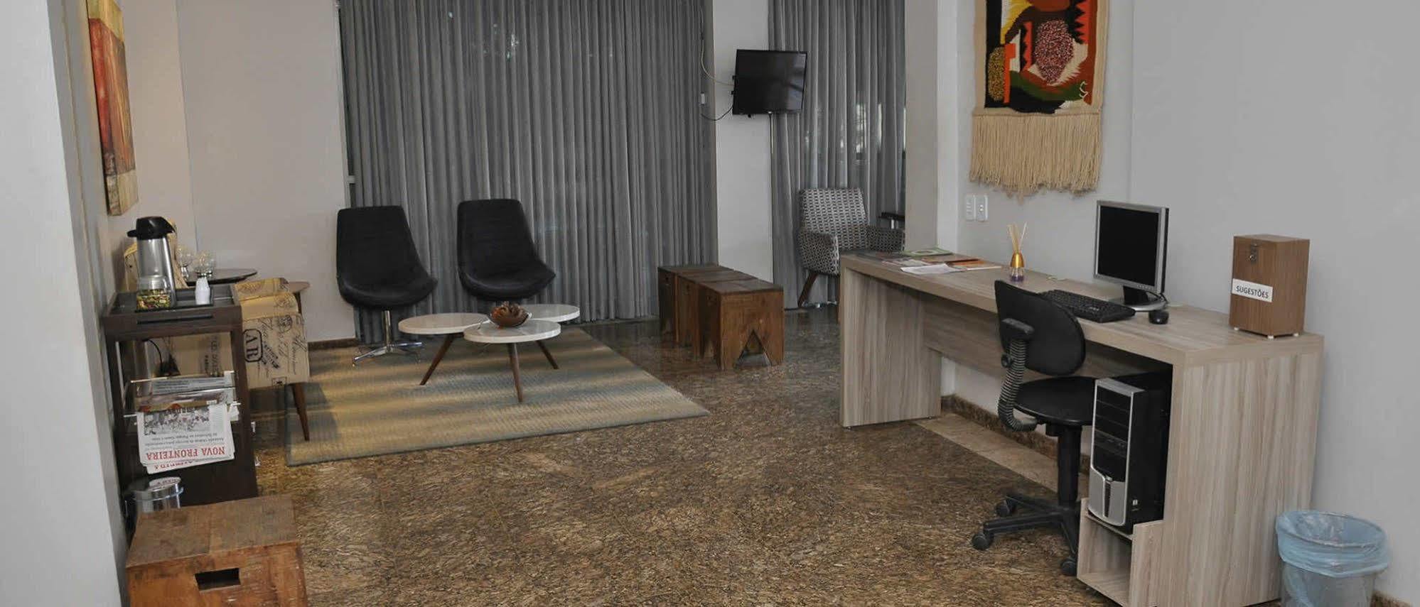 Center Apart Hotel Barreiras  Dış mekan fotoğraf